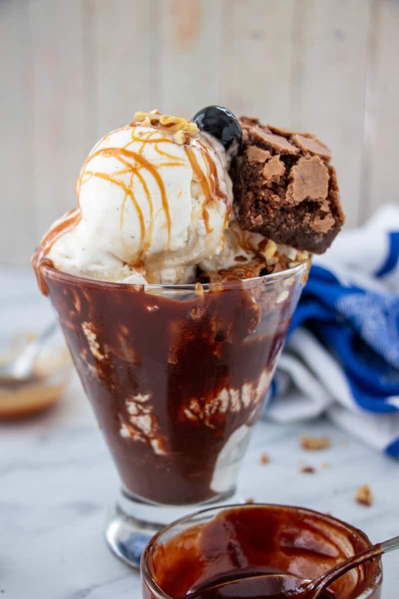 Brownie Sundae