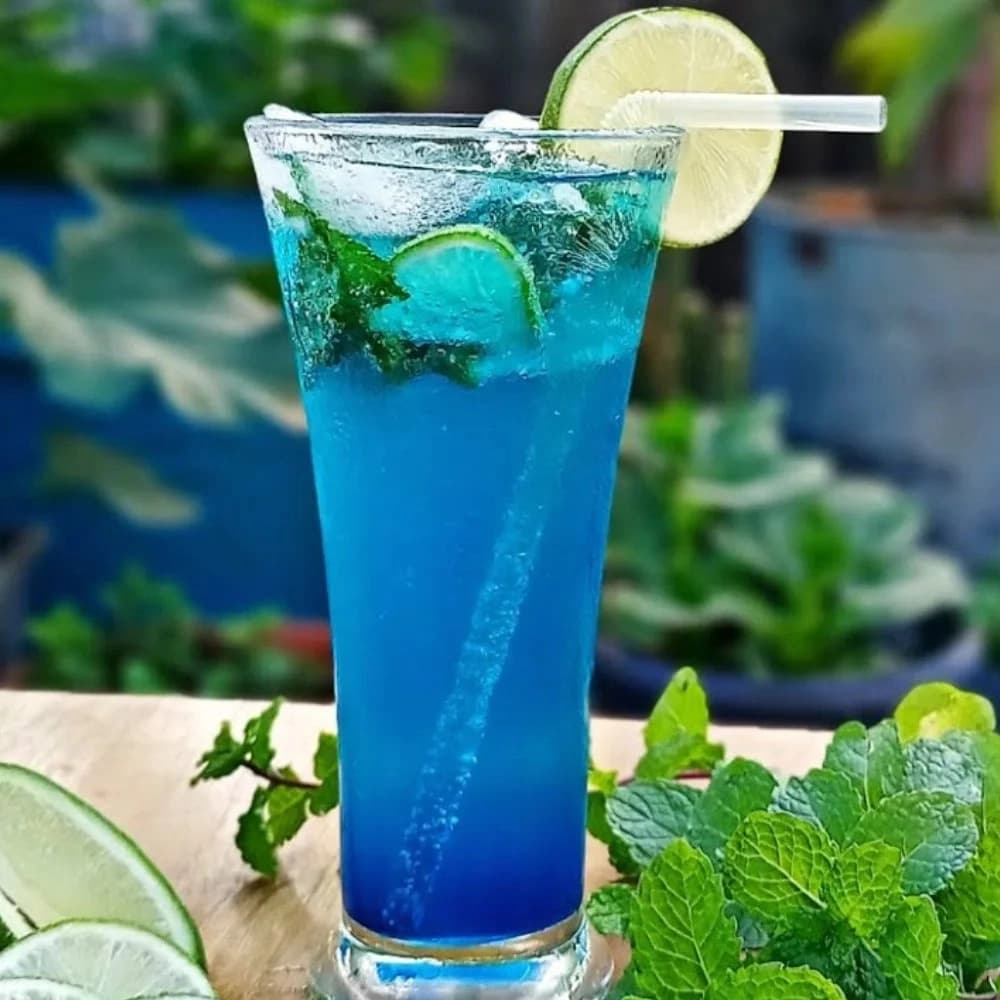 Curacao Bleu Mojito