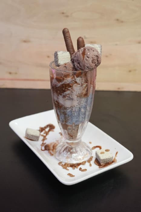 Crunchy Chocolate Falooda